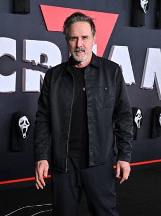 ˜Scream 7™ Global Premiere David Arquette arriving to the Scream 7 global premiere held at the Paramount Theatre on February 25, 2026 in Los Angeles, Ca. Los Angeles Paramount Theatre California USA Copyright: xLISAxOConnor xAFF-USA.COMx