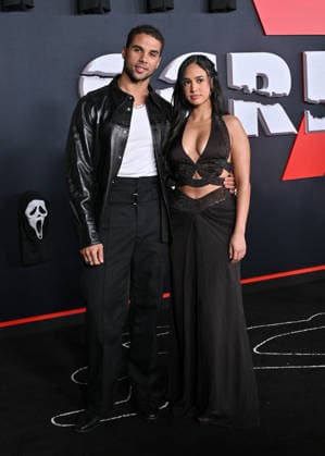 ˜Scream 7™ Global Premiere Mason Gooding and Emily Tosta arriving to the Scream 7 global premiere held at the Paramount Theatre on February 25, 2026 in Los Angeles, Ca. Los Angeles Paramount Theatre California USA Copyright: xLISAxOConnor xAFF-USA.COMx