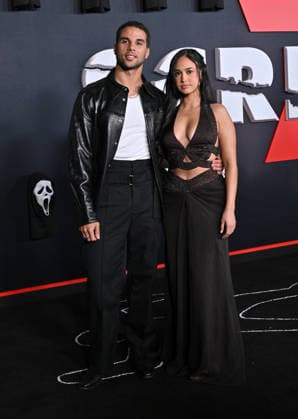 ˜Scream 7™ Global Premiere Mason Gooding and Emily Tosta arriving to the Scream 7 global premiere held at the Paramount Theatre on February 25, 2026 in Los Angeles, Ca. Los Angeles Paramount Theatre California USA Copyright: xLISAxOConnor xAFF-USA.COMx