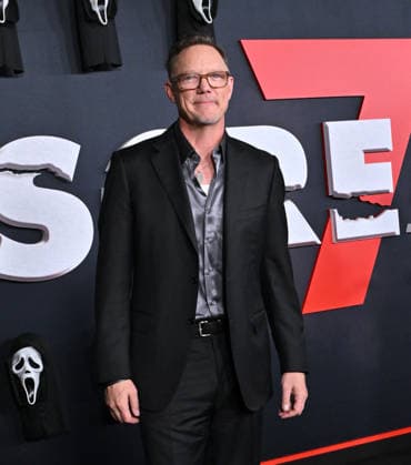 ˜Scream 7™ Global Premiere Matthew Lillard arriving to the Scream 7 global premiere held at the Paramount Theatre on February 25, 2026 in Los Angeles, Ca. Los Angeles Paramount Theatre California USA Copyright: xLISAxOConnor xAFF-USA.COMx