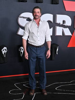 ˜Scream 7™ Global Premiere Skeet Ulrich arriving to the Scream 7 global premiere held at the Paramount Theatre on February 25, 2026 in Los Angeles, Ca. Los Angeles Paramount Theatre California USA Copyright: xLISAxOConnor xAFF-USA.COMx