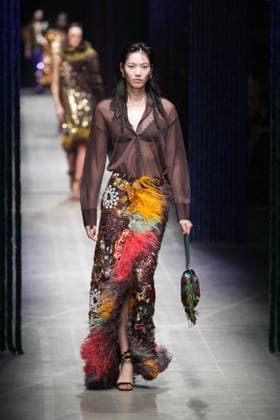 Mailand Fashion Week, Etro Modenschau #2 Milano Fashion Week - Women F W 26-27 Etro Fashion Show Catwalk Milan, Italy Milano Fashion Week - Women F W 26-27 Etro Fashion Show Catwalk Milan, Italy 25th February 2026 SGPItalia id 134530_002 * Not Exclusive  Copyright: xMarcoxErbax