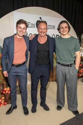 abb Michel Ben Seidel, Markus Ertelt and Nikolaus Lessky at the premiere of the new SAT 1 daily TV series Ein Hof zum Verlieben at the cinema Zoopalast on Wednesday 25 02 2026 in Berlin Berlin Germany