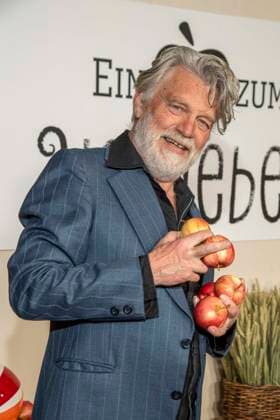 abb Volker Meyer Drabisch at the premiere of the new SAT 1 daily TV series Ein Hof zum Verlieben at the Zoopalast cinema on Wednesday 25 02 2026 in Berlin Berlin Germany
