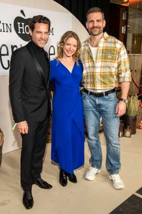 abb Stephan Kaefer, Diana Staehly and Moritz Otto at the premiere of the new SAT 1 daily TV series Ein Hof zum Verlieben at the cinema Zoopalast on Wednesday 25 02 2026 in Berlin Berlin Germany