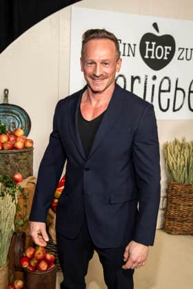 abb Markus Ertelt at the premiere of the new SAT 1 daily TV series Ein Hof zum Verlieben at the Zoopalast cinema on Wednesday 25 02 2026 in Berlin Berlin Germany