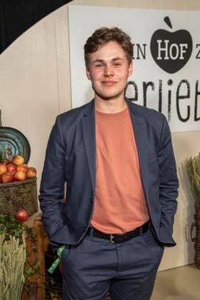 abb Michel Ben Seidel at the premiere of the new SAT 1 daily TV series Ein Hof zum Verlieben at the cinema Zoopalast on Wednesday 25 02 2026 in Berlin Berlin Germany