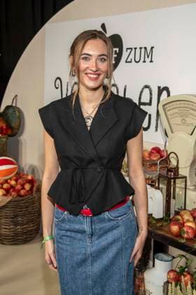 abb Emmy Pilawa daughter Joerg Pilawa at the premiere of the new SAT 1 daily TV series Ein Hof zum Verlieben at the cinema Zoopalast on Wednesday 25 02 2026 in Berlin Berlin Germany