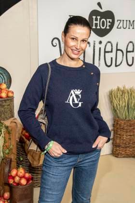 abb Katharina Gerhardt at the premiere of the new SAT 1 daily TV series Ein Hof zum Verlieben at the cinema Zoopalast on Wednesday 25 02 2026 in Berlin Berlin Germany