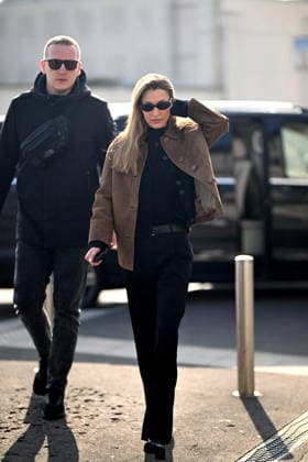 Bella Hadid arrives at the Prada show during Milan Fashion Week MLFW on February 26, 2025 Yehiel Checkroune Bestimage Bella Hadid arrives at the Prada show during Milan Fashion Week MLFW on February 26, 2025 Milan Italy  Copyright: xYehielxChekrounex xBestimagexYehielxChekrounex xBestimagex