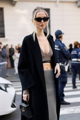 Max Mara - Guest arrivals - Milan Fashion Week - Womenswear Fall Winter 2026 2027 MILAN, ITALY - FEBRUARY 26: Leonie Hanne arrives to Max Mara show during the Milan Fashion Week - Womenswear Fall Winter 2026 2027 on February 26, 2026 in Milan, Italy. Photo by Marco Piovanotto Abacapress.com  Copyright: xPiovanottoxMarco ABACAx