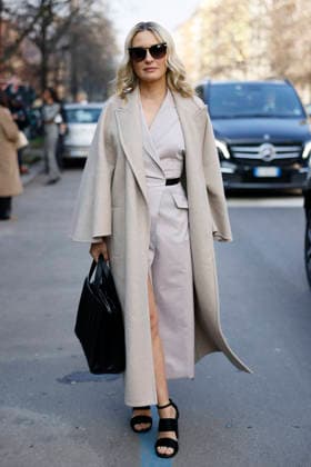 Max Mara - Guest arrivals - Milan Fashion Week - Womenswear Fall Winter 2026 2027 MILAN, ITALY - FEBRUARY 26: Carolina Crescentini arrives to Max Mara show during the Milan Fashion Week - Womenswear Fall Winter 2026 2027 on February 26, 2026 in Milan, Italy. Photo by Marco Piovanotto Abacapress.com  Copyright: xPiovanottoxMarco ABACAx