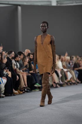 Milano Fashion Week - Women F W 26-27 Max Mara fashion show Catwalk Milan, Italy Milano Fashion Week - Women F W 26-27 Max Mara fashion show Catwalk Milan, Italy 26th February 2026 SGPItalia id 134533_002 * Not Exclusive  Copyright: xJohnnyxDallaxLibera SGPx