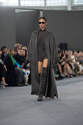 Milano Fashion Week - Women F W 26-27 Max Mara fashion show Catwalk Milan, Italy Milano Fashion Week - Women F W 26-27 Max Mara fashion show Catwalk Milan, Italy 26th February 2026 SGPItalia id 134533_002 * Not Exclusive  Copyright: xJohnnyxDallaxLibera SGPx