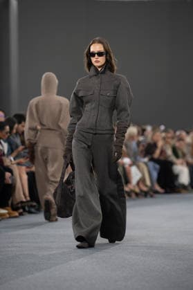 Milano Fashion Week - Women F W 26-27 Max Mara fashion show Catwalk Milan, Italy Milano Fashion Week - Women F W 26-27 Max Mara fashion show Catwalk Milan, Italy 26th February 2026 SGPItalia id 134533_002 * Not Exclusive  Copyright: xJohnnyxDallaxLibera SGPx