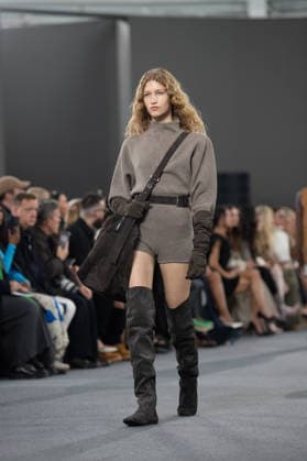Milano Fashion Week - Women F W 26-27 Max Mara fashion show Catwalk Milan, Italy Milano Fashion Week - Women F W 26-27 Max Mara fashion show Catwalk Milan, Italy 26th February 2026 SGPItalia id 134533_002 * Not Exclusive  Copyright: xJohnnyxDallaxLibera SGPx