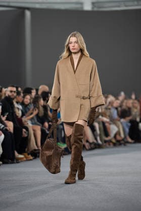 Milano Fashion Week - Women F W 26-27 Max Mara fashion show Catwalk Milan, Italy Milano Fashion Week - Women F W 26-27 Max Mara fashion show Catwalk Milan, Italy 26th February 2026 SGPItalia id 134533_002 * Not Exclusive  Copyright: xJohnnyxDallaxLibera SGPx