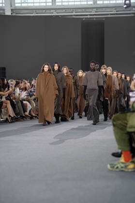 Milano Fashion Week - Women F W 26-27 Max Mara fashion show Catwalk Milan, Italy Milano Fashion Week - Women F W 26-27 Max Mara fashion show Catwalk Milan, Italy 26th February 2026 SGPItalia id 134533_002 * Not Exclusive  Copyright: xJohnnyxDallaxLibera SGPx