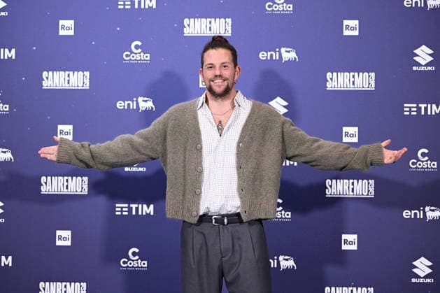 76th Italian Song Festival, Photocall 76th Italian Song Festival. Photocall, Pictured is Enrico Nigiotti. Sanremo, Italy 26 feb 2026, Credit:Maria Laura Antonelli Avalon Italia, Sanremo  Copyright: xMariaxLauraxAntonellix xAvalonx 1078409006