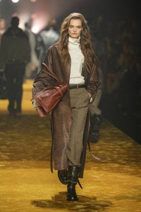 Milan, Milan Women s Fashion Week: Fall Winter 2026 27 - Women s Fashion, Fall Winter 2026 27 - Boss fashion show - catwalk in the photo: Model  Copyright: xRiccardoxGIordanox xipa-agency.netx xRiccardoxGIordanox IPA_Agency_IPA72051119