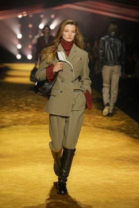 Milan, Milan Women s Fashion Week: Fall Winter 2026 27 - Women s Fashion, Fall Winter 2026 27 - Boss fashion show - catwalk in the photo: Model  Copyright: xRiccardoxGIordanox xipa-agency.netx xRiccardoxGIordanox IPA_Agency_IPA72051146