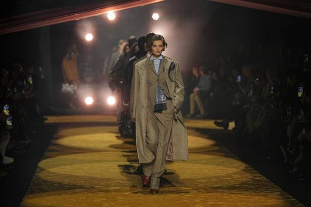 Milan, Milan Women s Fashion Week: Fall Winter 2026 27 - Women s Fashion, Fall Winter 2026 27 - Boss fashion show - catwalk in the photo: Model  Copyright: xRiccardoxGIordanox xipa-agency.netx xRiccardoxGIordanox IPA_Agency_IPA72051239