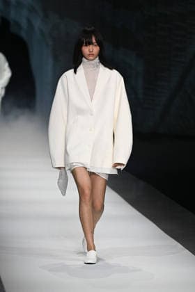 Milan, Milan Women s Fashion Week Fall Winter 2026 27 - Women s Fashion, Fall Winter 2026 27 - Anteprima fashion show - catwalk in the photo: model  Copyright: xSimonaxChiocciax xipa-agency.netx xFotosickix IPA_Agency_IPA72051265