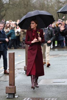 . 26 02 2026. Newtown , United Kingdom. Prince William and Kate Middleton, the Prince and Princess of Wales, during a visit to Newtown in Wales, United Kingdom.  xStephenxLockx xi-Imagesx IIM-26597-0013
