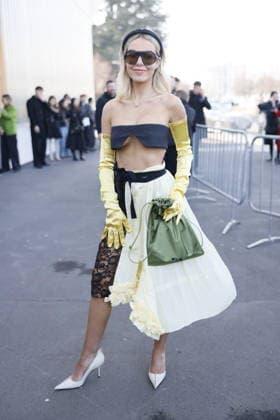 MFW - Prada Outside Guest at the Prada fashion show during the Milan Menswear Fall Winter 2026 2027 Fashion Week on February 26, 2026 in Milan, Italy. Photo by Marco Piovanotto ABACAPRESS.COM Milan Italy  Copyright: xPiovanottoxMarco ABACAx