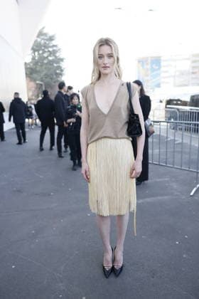MFW - Prada Outside Sarah Pidgeon at the Prada fashion show during the Milan Womenswear Fall Winter 2026 2027 Fashion Week on February 26, 2026 in Milan, Italy. Photo by Marco Piovanotto ABACAPRESS.COM Milan Italy  Copyright: xPiovanottoxMarco ABACAx