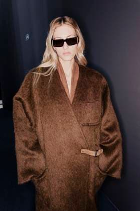 Milano Fashion Week - Women F W 26-27 Max Mara Fashion Show Backstage Milan, Italy Milano Fashion Week - Women F W 26-27 Max Mara Fashion Show Backstage Milan, Italy 26th February 2026 SGPItalia id 134533_004 * Not Exclusive  Copyright: xx