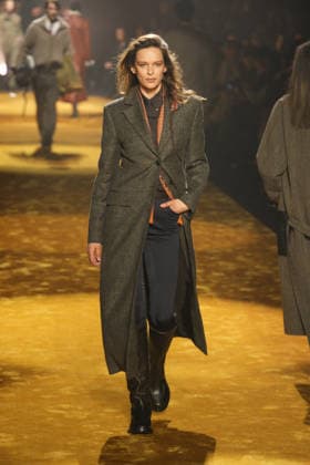 Milano Fashion Week - Women F W 26-27 Boss Men and Women Fashion Show Catwalk Milan, Italy Milano Fashion Week - Women F W 26-27 Boss Men and Women Fashion Show Catwalk Milan, Italy 26th February 2026 SGPItalia id 134535_002 * Not Exclusive  Copyright: xMarcoxErbax