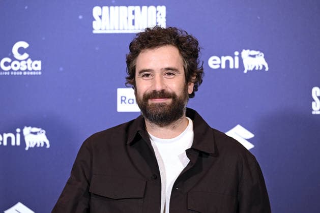 February 26, 2026, Sanremo, Rome, Italy: 76th Italian Song Festival. Photocall. Pictured: Tommaso Paradiso. Sanremo Italy 26 Feb 2026 Sanremo Italy  - ZUMAa289 20260226_zia_a289_304 Copyright: xMariaxLauraxAntonellix