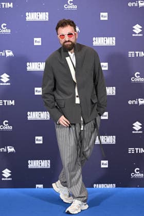 February 26, 2026, Sanremo, Rome, Italy: 76th Italian Song Festival. Photocall. Pictured: Dargen D Amico . Sanremo, Italy 26 Feb 2026 Sanremo Italy  - ZUMAa289 20260226_zia_a289_312 Copyright: xMariaxLauraxAntonellix