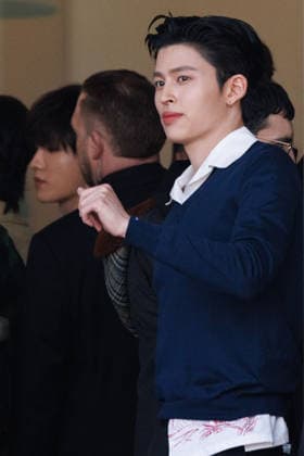 News - Prada - Celebrity Arrivals - Milan Fashion Week - Womenswear Fall Winter 2026 2027 Naravit Lertratkosum aka Pond is seen arriving at the Prada fashion show during the Milan Menswear Fall Winter 2026 2027 Fashion Week on February 26, 2026 in Milan, Italy. Photo: Cinzia Camela. Milan Fondazione Prada Italy Copyright: xCinziaxCamelax xLiveMediax LPN_2317238