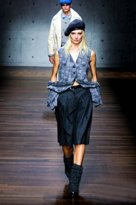 Milan, Women s Fashion Show Emporio Armani  Copyright: xMaurizioxMaulex xipa-agency.netx xMaurizioxMaulex IPA_Agency_IPA72063849