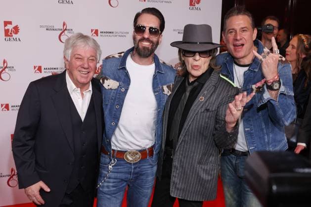 Entertainment Themen der Woche 17. Deutscher Musikautorenpreis 2026 Rolf Zuckowski, Alec Völkel, Udo Lindenberg, Sascha Vollmer 17. Deutscher Musikautorenpreis 2026, The Ritz-Carlton, Berlin, Datum: 26.02.2026 *** 17 German Music Authors Award 2026 Rolf Zuckowski, Alec Völkel, Udo Lindenberg, Sascha Vollmer 17 German Music Authors Award 2026, The Ritz Carlton, Berlin, date 26 02 2026 Copyright: xEventpress Kratschx
