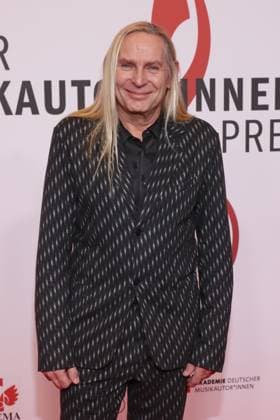 17 German Music Authors Prize 2026 Uwe Hassbecker 17 German Music Authors Prize 2026, The Ritz Carlton, Berlin, date 26 02 2026 Copyright: xEventpress Kratschx