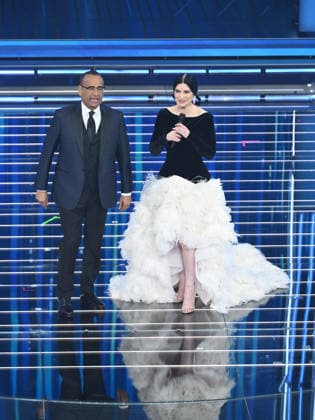 Sanremo, 76th Italian Song Festival - third evening. In the photo Laura Pausini, Carlo Conti  Copyright: xAlbertoxTerenghix xPoolxSanremox02x xipa-agency.netx xPoolxSanremox02x IPA_Agency_IPA72064680