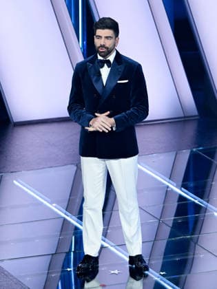 Sanremo, 76th Italian Song Festival. Third Night. Pictured: Gianluca Gazzoli  Copyright: xMaurizioxD Avanzox xipa-agency.netx xPoolxSanremox02x IPA_Agency_IPA72064758
