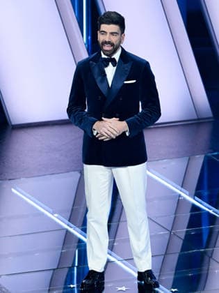 Sanremo, 76th Italian Song Festival. Third Night. Pictured: Gianluca Gazzoli  Copyright: xMaurizioxD Avanzox xipa-agency.netx xPoolxSanremox02x IPA_Agency_IPA72064775