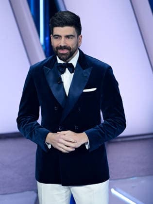 Sanremo, 76th Italian Song Festival. Third Night. Pictured: Gianluca Gazzoli  Copyright: xMaurizioxD Avanzox xipa-agency.netx xPoolxSanremox02x IPA_Agency_IPA72065021