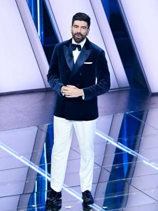 Sanremo, 76th Italian Song Festival. Third Night. Pictured: Gianluca Gazzoli  Copyright: xMaurizioxD Avanzox xipa-agency.netx xPoolxSanremox02x IPA_Agency_IPA72065032
