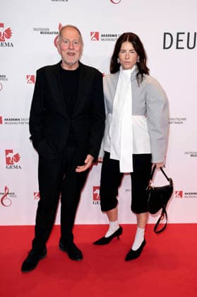 Dieter Gorny and Balbina at the 17 German Music Authors Prize of GEMA 2026 at The Ritz Carlton Hotel Berlin, 26 02 2026 Foto:xS.xGabschx xFuturexImagex musikautorenpreis_6268