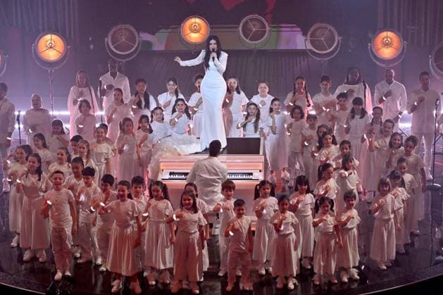 Photo IPP Felice De Martino Sanremo 26 02 2026 76th Italian Song Festival In the photo Laura Pausini with the Piccolo Coro dell Antoniano Italy Photo Press World Copyright