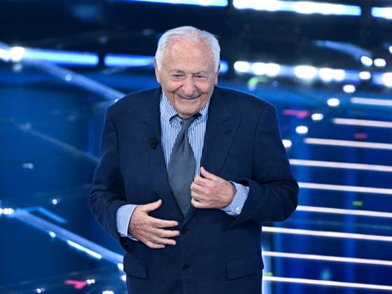 Sanremo, 76th Italian Song Festival. Third Night. Pictured: Mogol and Carlo Conti.  Copyright: xMaurizioxD Avanzox xipa-agency.netx xPoolxSanremox02x IPA_Agency_IPA72066927