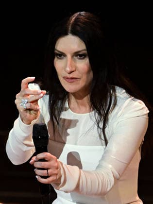 Sanremo, 76th Italian Song Festival. Third Night. Pictured: Laura Pausini singing with the Piccolo Coro Dell Antoniano.  Copyright: xMaurizioxD Avanzox xipa-agency.netx xPoolxSanremox02x IPA_Agency_IPA72068236