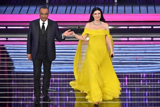 Photo IPP Felice De Martino Sanremo 26 02 2026 76th Italian Song Festival In the photo Carlo Conti with Laura Pausini Italy Photo Press World Copyright
