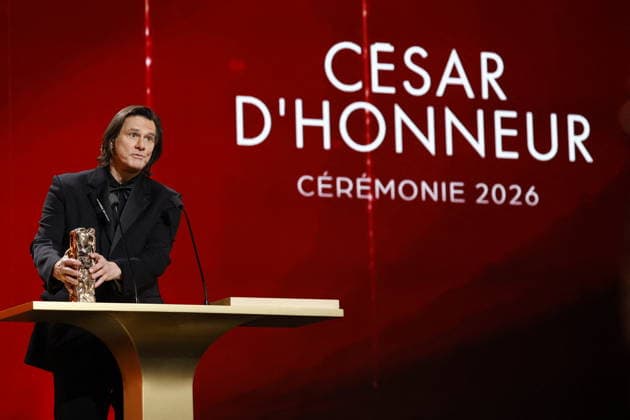 Entertainment Themen der Woche 51st Cesar Ceremony Jim Carrey with the Honorary Cesar Award during 51st Cesar Film Awards held at l Olympia on February 26, 2026, in Paris, France. Photo by Nasser Berzane ABACAPRESS.COM Paris France  Copyright: xBerzanexNasser ABACAx