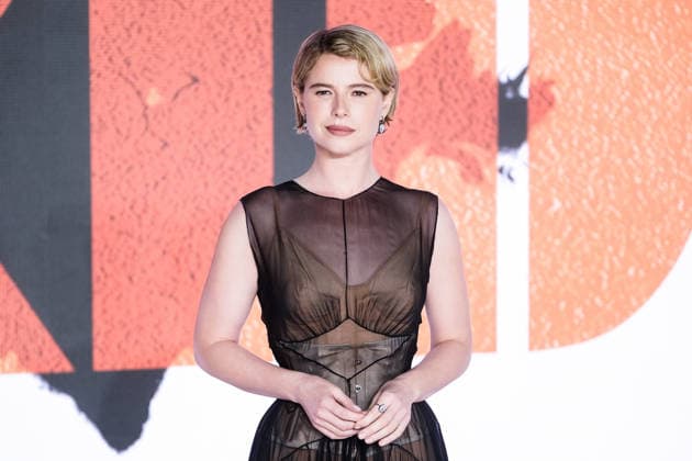The World Premiere of THE BRIDE on Thursday 26 February 2026 Jessie Buckley poses on the red carpet at The World Premiere of THE BRIDE on Thursday 26 February 2026 at Cineworld Leicester Square, London. ., Credit:Julie Edwards Avalon  Copyright: xJuliexEdwardsx xAvalonx 1078530568